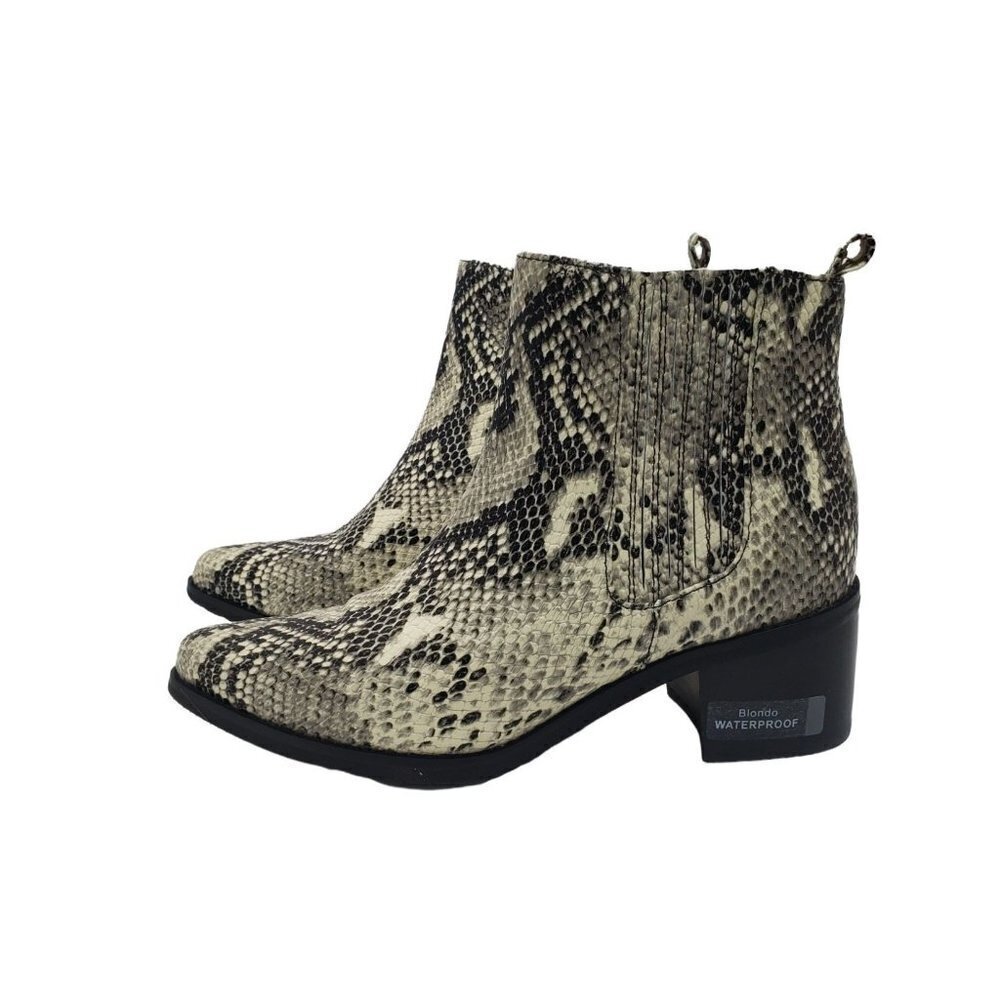 Blondo 7.5 Elvina Waterproof Leather Bootie Snakeskin Print